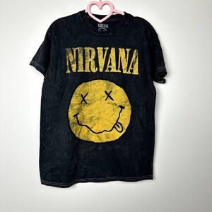 Nirvana NWOT Unisex Smile Black Crew Neck Short Sleeve Casual T-Shirt Medium